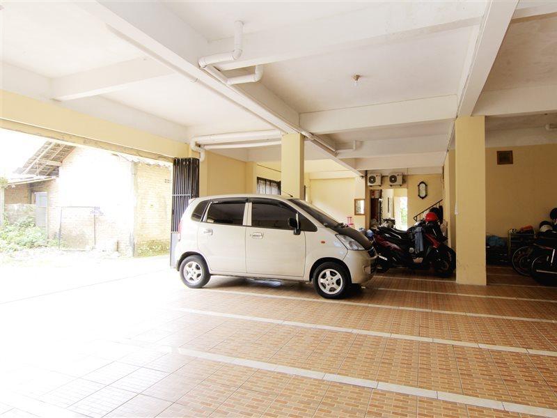 Hotel Jj House Gejayan Kejayan Exterior foto