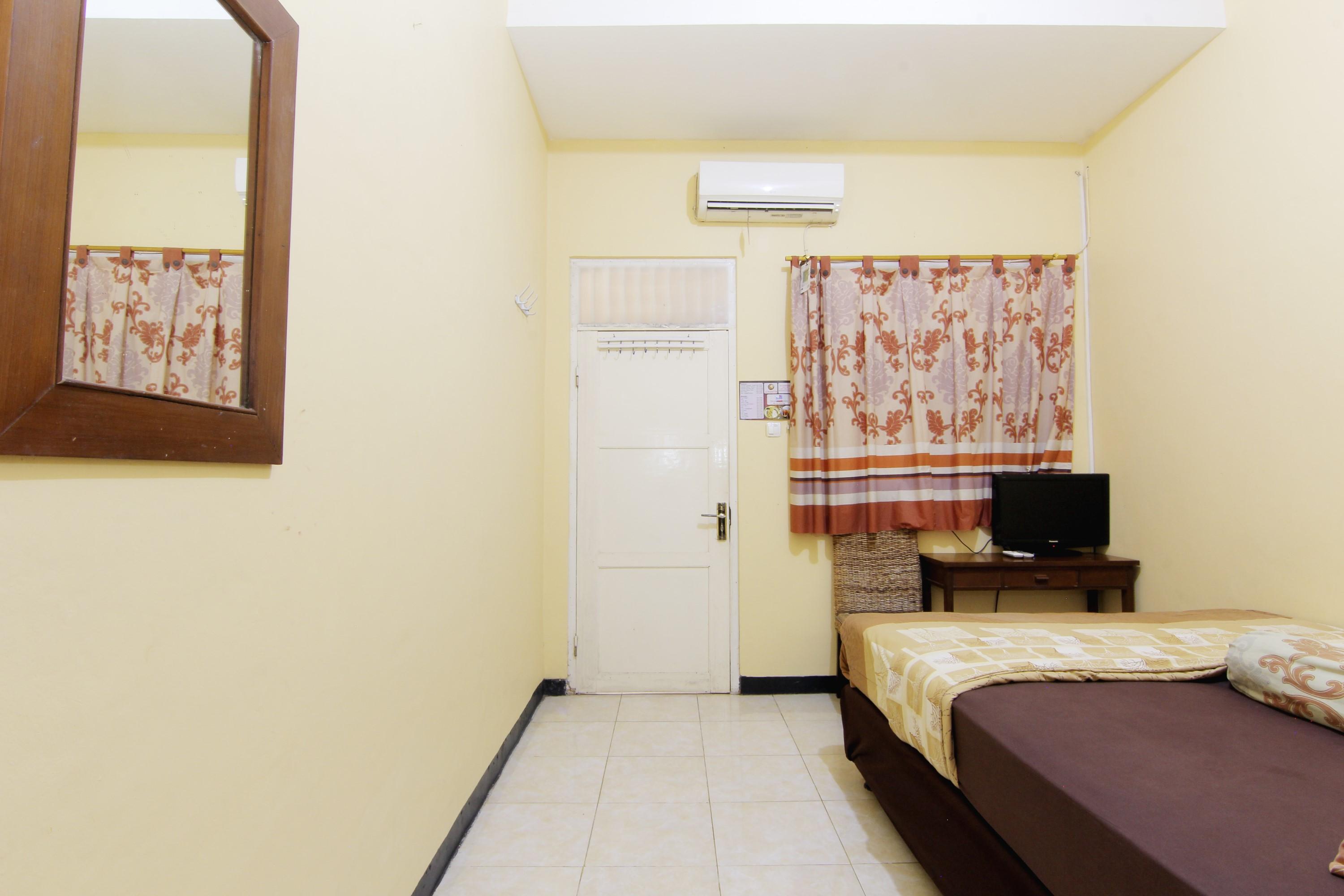 Hotel Jj House Gejayan Kejayan Exterior foto