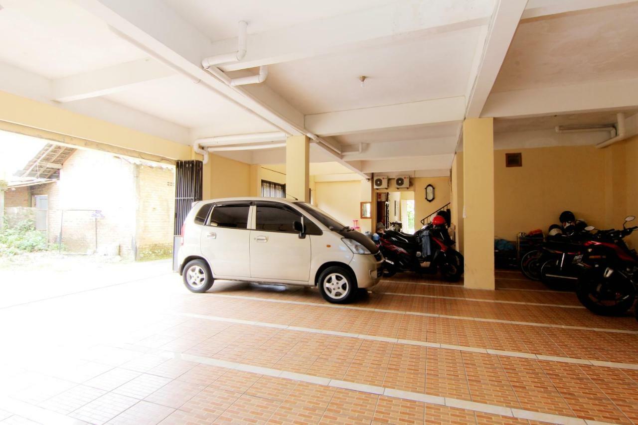 Hotel Jj House Gejayan Kejayan Exterior foto